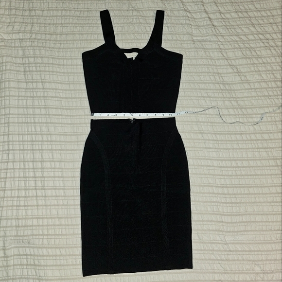Guess Dresses & Skirts - Bodycon set by Guess